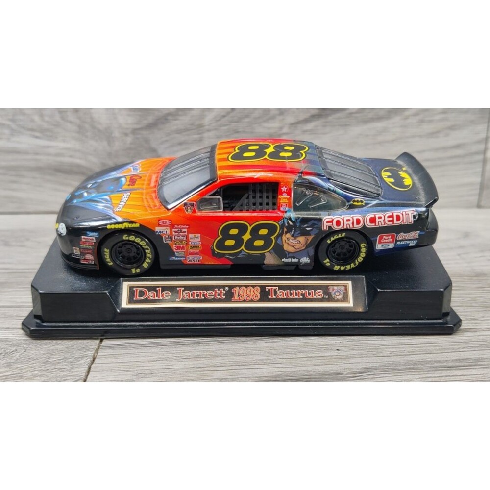 1998 Winners Circle 1/43 Dale Jarrett #88 Ford Quality Care / Batman-W/Stand